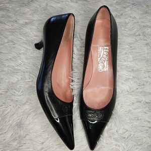Salvatore Ferragamo Carrer Black Kid Nero Pointed Toe Kitten Heels Size 8B